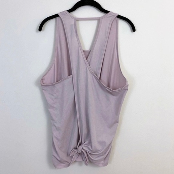 Athleta Essence Tie Open Back Criss Cross Lilac Pink Purple Tank Large - Picture 1 of 5